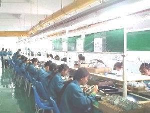 公司主要產(chǎn)品有:家用/商用無線智能防盜報警器、TPMS無線報警系統(tǒng),無線遙控器、無線接收/發(fā)射模塊、無線紅外對射探測器、無線門磁、無線煙霧探測、紅外燃?xì)鈭缶鳌⒌?工廠,廠商-深圳市安博士電子