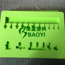  深圳市龍崗區(qū)豪威制品廠 主營 電話機 電子玩具 eva
